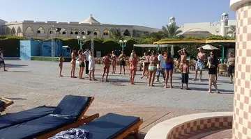 Sharm Cliff