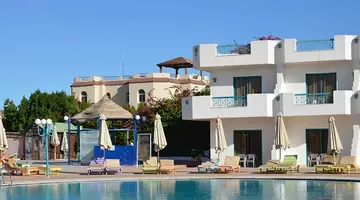 Sharm Cliff
