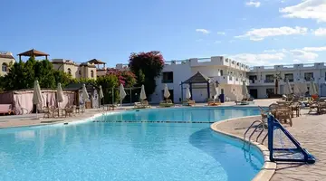Sharm Cliff