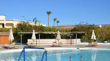 Sharm Cliff