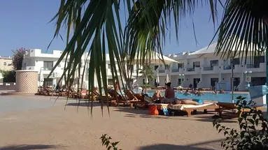 Sharm Cliff