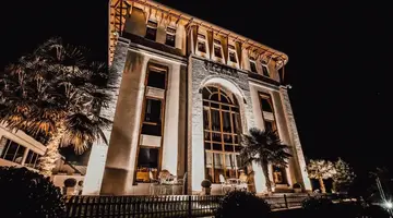 Sharm Hotel
