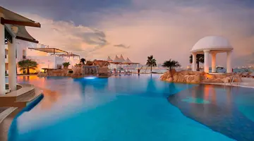 Sharq Village & Spa, a Ritz Carlton Hotel