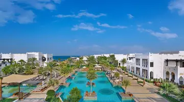 Sharq Village & Spa, a Ritz Carlton Hotel