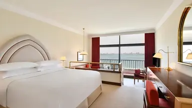 Sheraton Grand Doha Resort & Convention Hotel