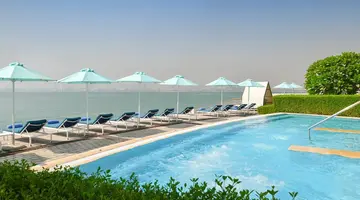 Sheraton Grand Doha Resort & Convention Hotel