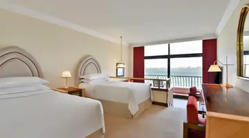 Sheraton Grand Doha Resort & Convention Hotel