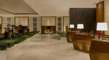 Sheraton Grand Hotel
