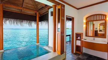 Sheraton Maldives Full Moon Resort & Spa