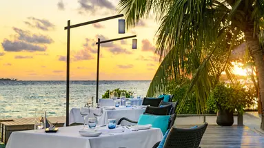 SHERATON MALDIVES FULL MOON RESORT & SPA