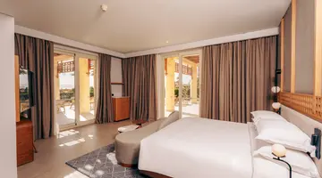 SHERATON SOMA BAY RESORT