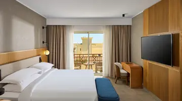 SHERATON SOMA BAY RESORT