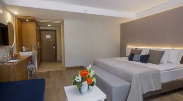 SHERWOOD EXCLUSIVE KEMER