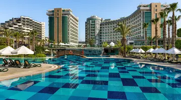 Sherwood Exclusive Lara