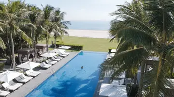 Shilla Monogram Danang