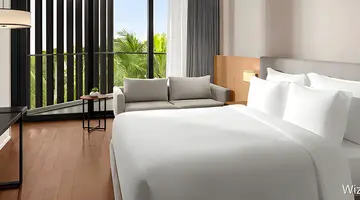 Shilla Monogram Danang