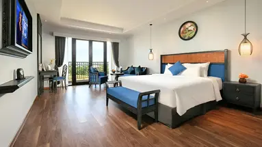 Shining Riverside Hoi An Boutique and Spa