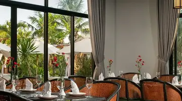Shining Riverside Hoi An Boutique and Spa