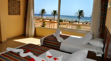 SHONI BAY