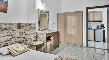 SHOTELS EVINA ROOMS AND SUITES