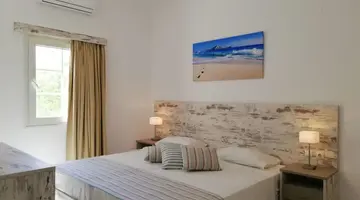 SHOTELS EVINA ROOMS AND SUITES
