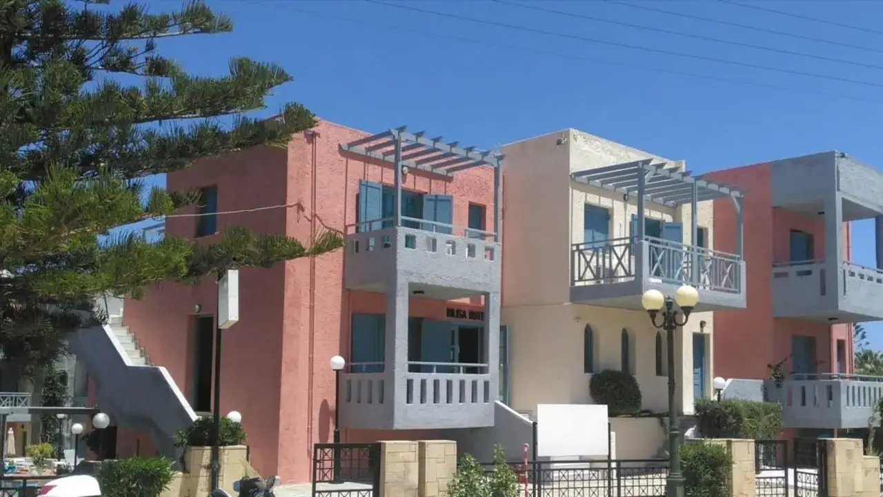 SHOTELS MARILISA HOTEL