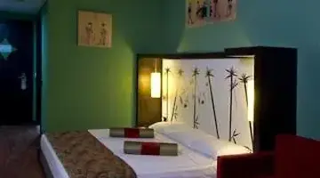 Siam Elegance Hotels And Spa