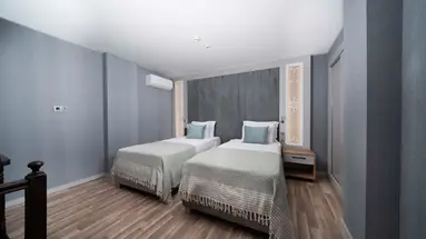 SIAM ELEGANCE HOTELS & SPA