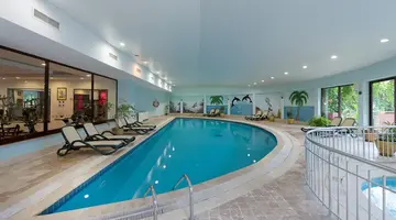 SIAM ELEGANCE HOTELS & SPA