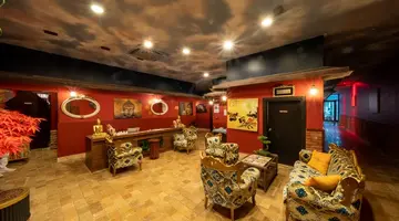 SIAM ELEGANCE HOTELS & SPA