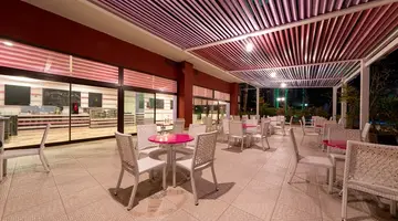 SIAM ELEGANCE HOTELS & SPA