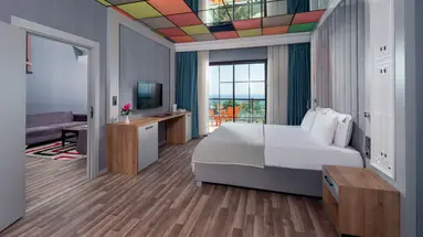SIAM ELEGANCE HOTELS & SPA