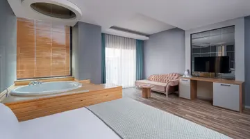 SIAM ELEGANCE HOTELS & SPA