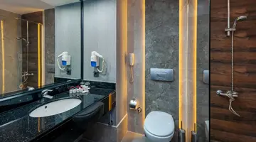 SIAM ELEGANCE HOTELS & SPA