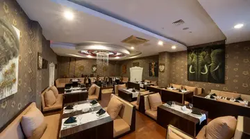 SIAM ELEGANCE HOTELS & SPA