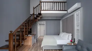 SIAM ELEGANCE HOTELS & SPA