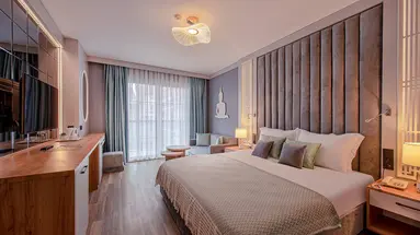 SIAM ELEGANCE HOTELS & SPA