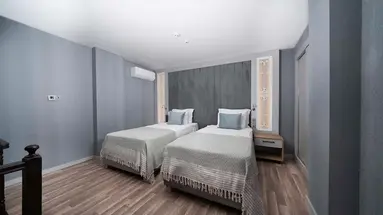 Siam Elegance