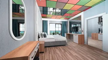 Siam Elegance