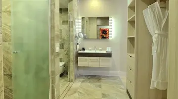SIANJI WELL-BEING RESORT