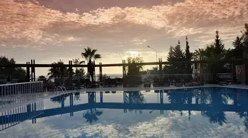 Side Alegria Hotel & Spa (Adults Only 18+)