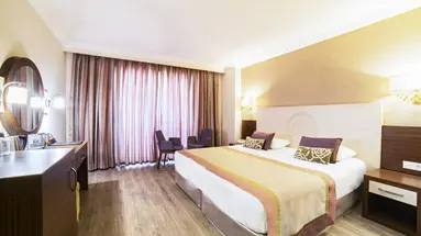 Side Alegria Hotel & Spa