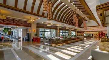 Side Aluna Hotel