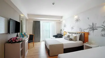 Side Aluna Hotel