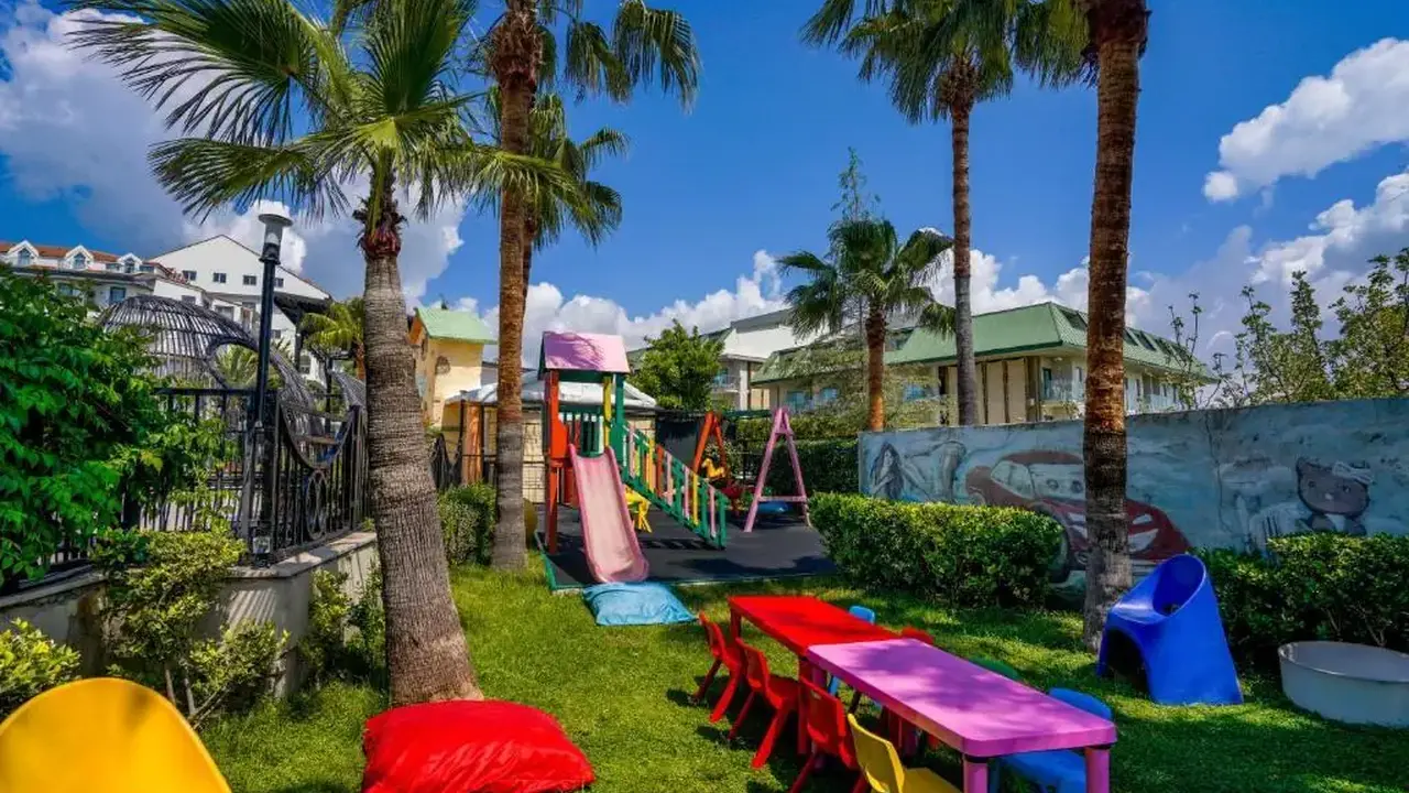 SIDE ALUNA HOTEL
