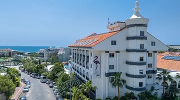 Side Aluna Hotel
