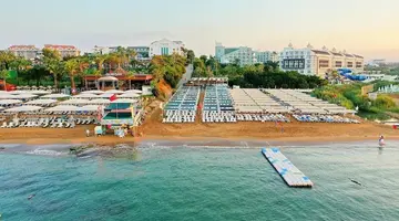 Side Aluna Hotel