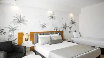 Side Aluna Hotel