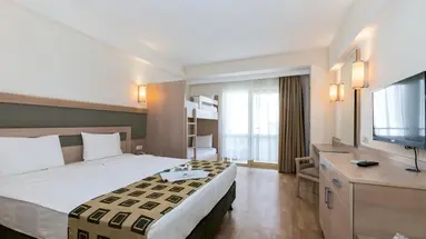 Side Breeze Hotel
