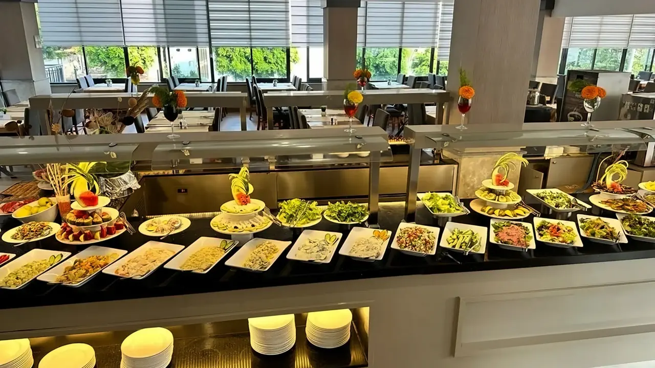 Side Golden Rock Hotel&Spa (+16 Adult)